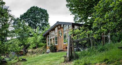 Hapus Yurt - Two Beautiful Yurts and Barn Cottage
