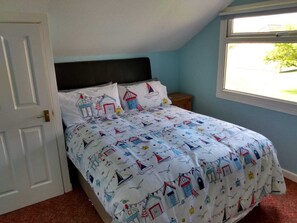 3 bedrooms, iron/ironing board, travel cot, bed sheets