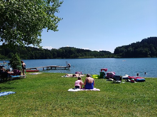 Large vacation apartment, wonderful view of the countryside, approx. 6 km from Lake Constance