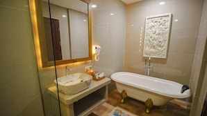 Bathroom - Kuta Majesty Hotel (Kuta)