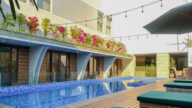 Pool - Kuta Majesty Hotel (Kuta)