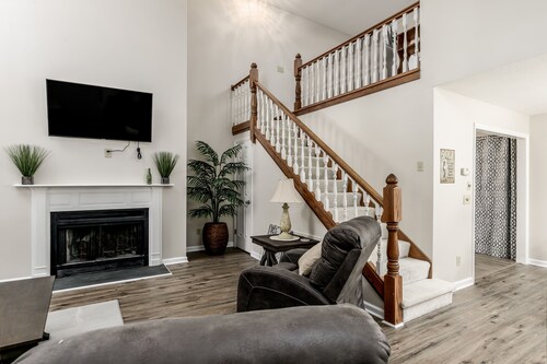 2BR / 2BA Pinehurst Condo - Lemmikkieläinystävällinen