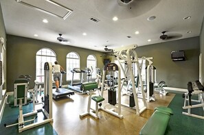 Condo, 3 Bedrooms | Gym