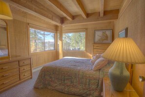 House, Multiple Beds, Private Pool, Pool View - Woody's Clubhouse (Zephyr Cove)