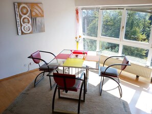 Dining - Sun oasis on a hillside between Munich, Tegernsee, Chiemsee, Exhibition Munich (Moosach)