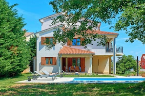 Exterior - Villa Theresa in Ližnjan (Haus für 12 Personen) (Liznjan)