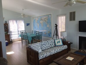 Smart TV, DVD player, table tennis, books
