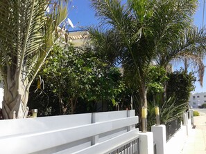 Property grounds - Διαμέρισμα 2 υπνοδωματίων με ιδιωτική πισίνα  (Protaras Paralimni)