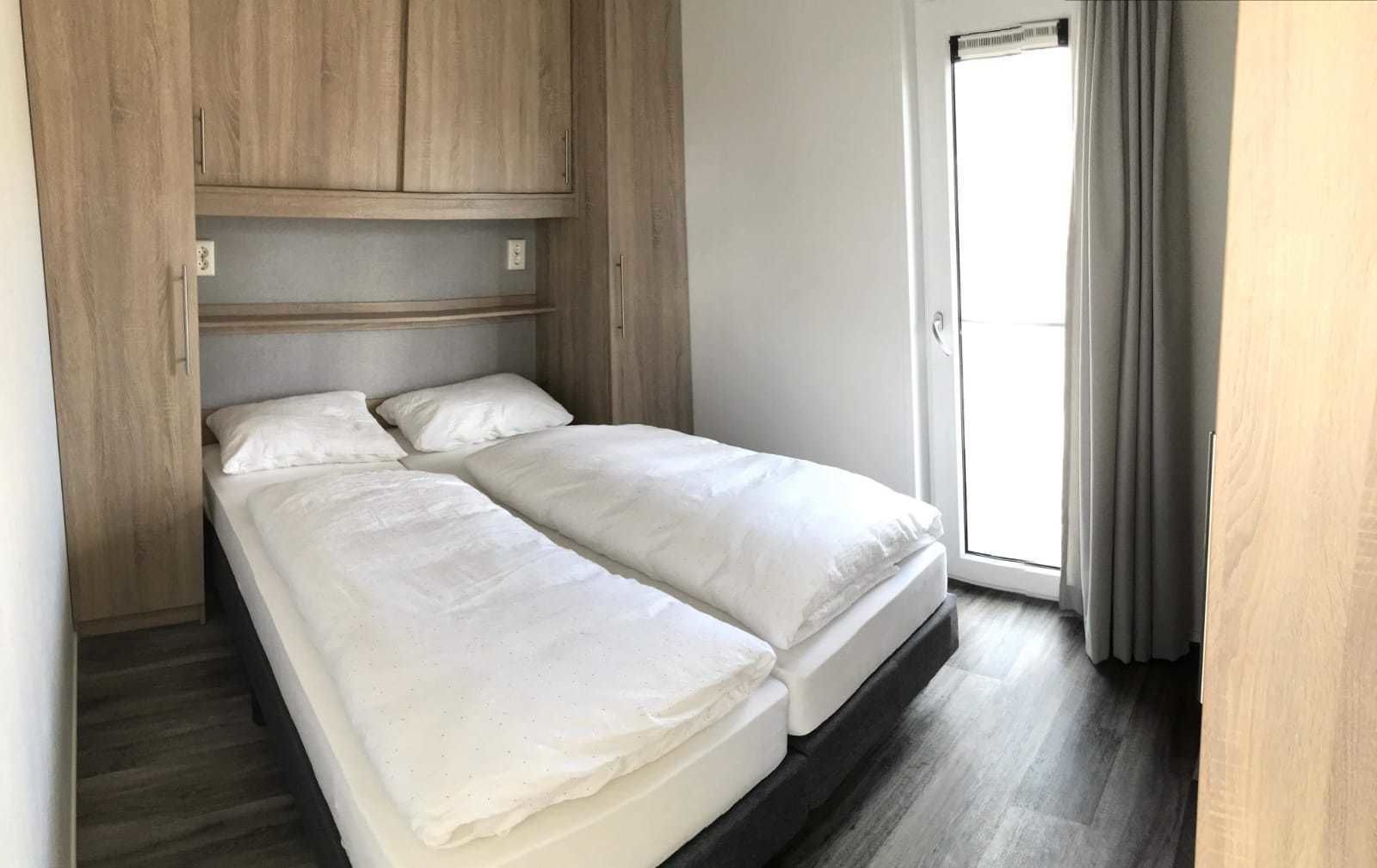 Rollaway beds, free WiFi