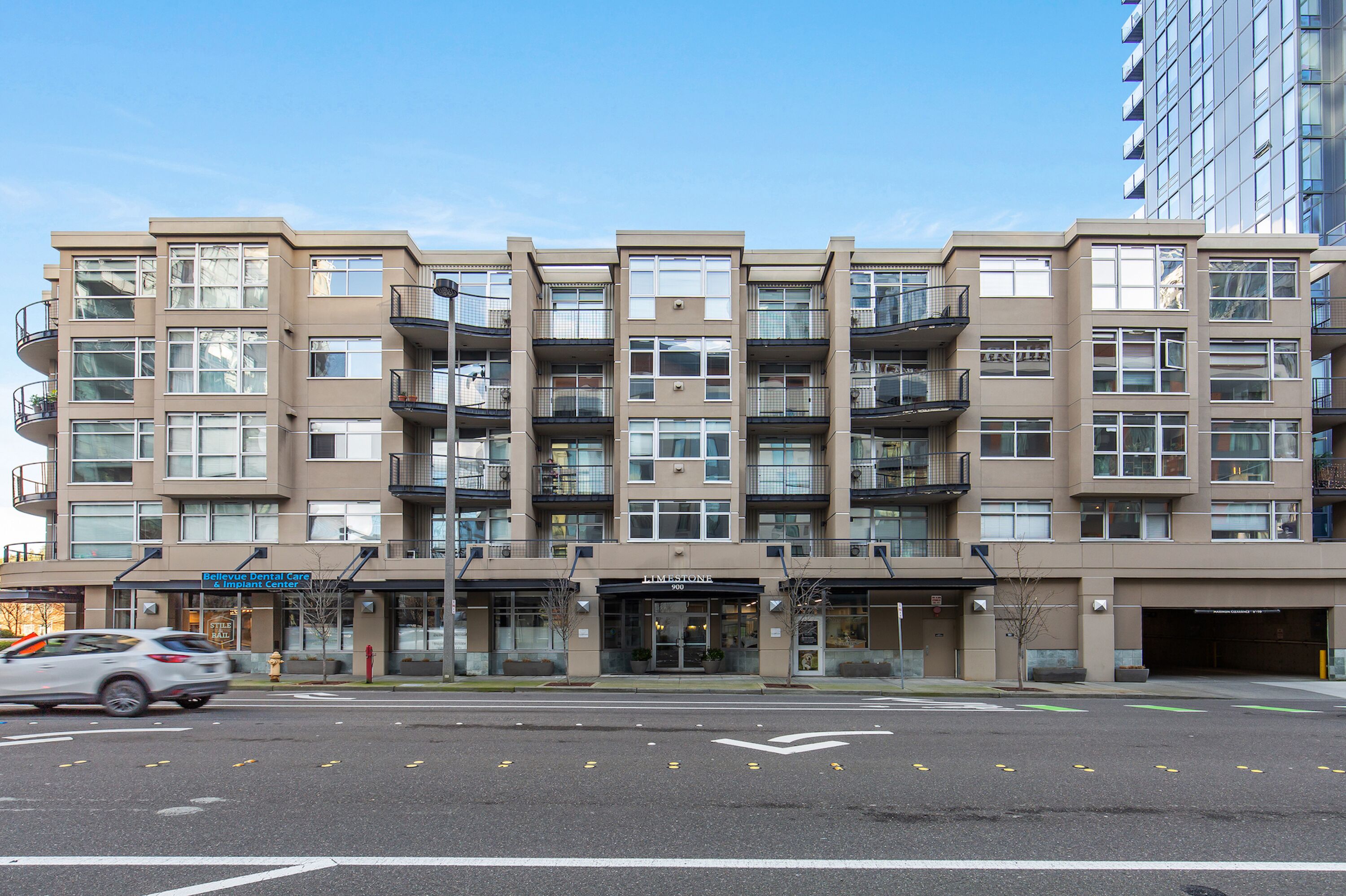 ด้านหน้าที่พัก