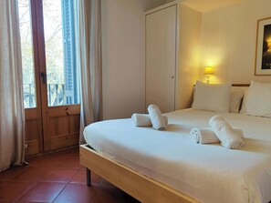 Imagen sin descripción, 3 de 33, botón