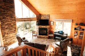 家庭獨棟房屋, 多張床, 海景 | 起居區 | 平面電視、Netflix、 DVD 播放機