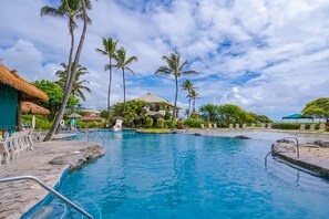 A heated pool - Oceanview getaway w/ shared pools, gym, & hot tub - walk to the beach! (Kapaa)