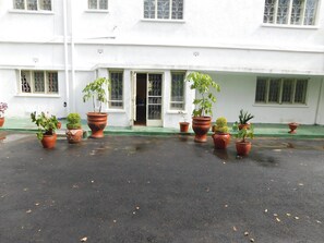Front of property - Regal Suites - Kenya (Nairobi)