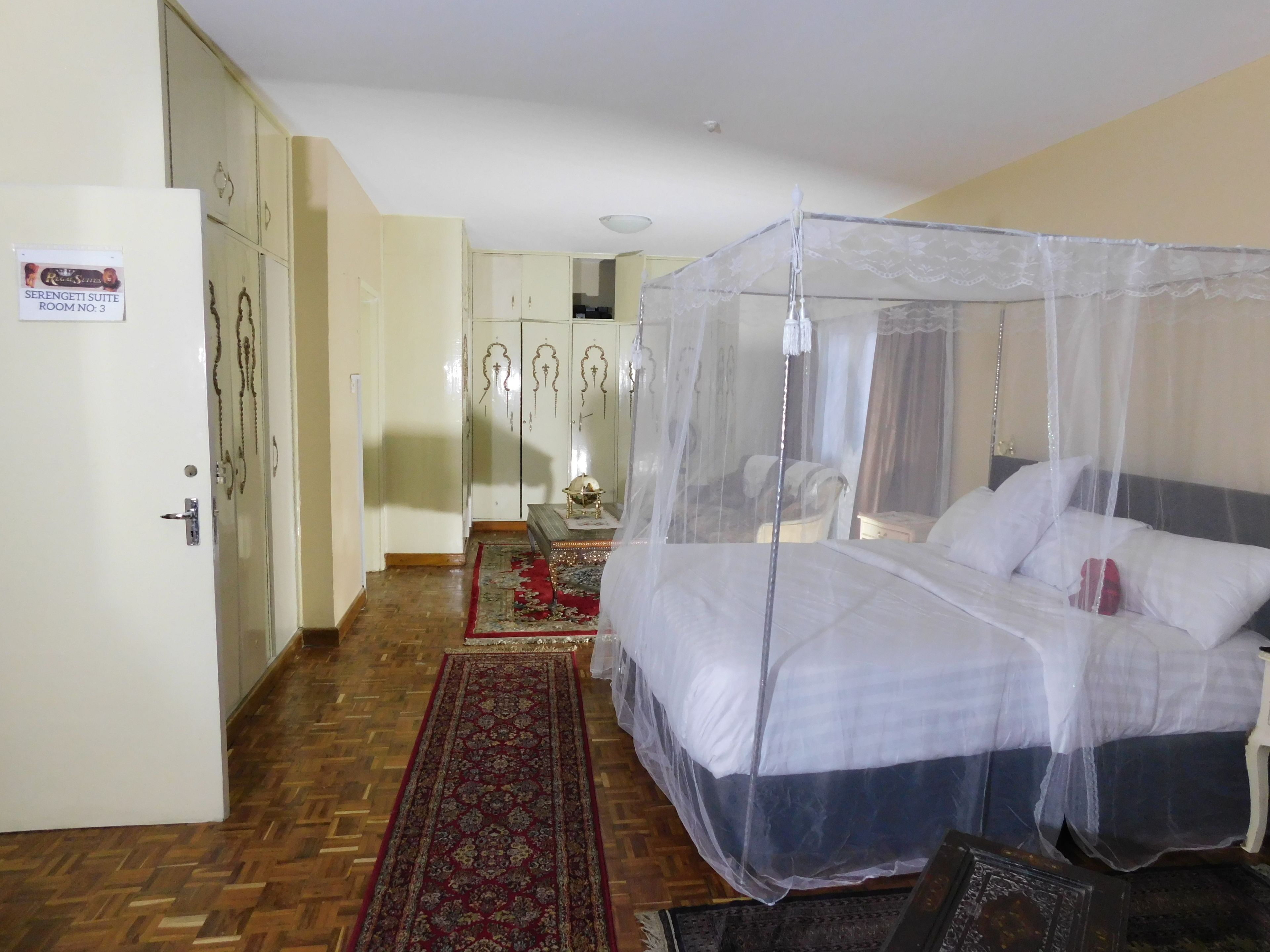 华丽套房 (King) | 办公桌、笔记本电脑工作区、遮光窗帘、熨斗/熨衣板