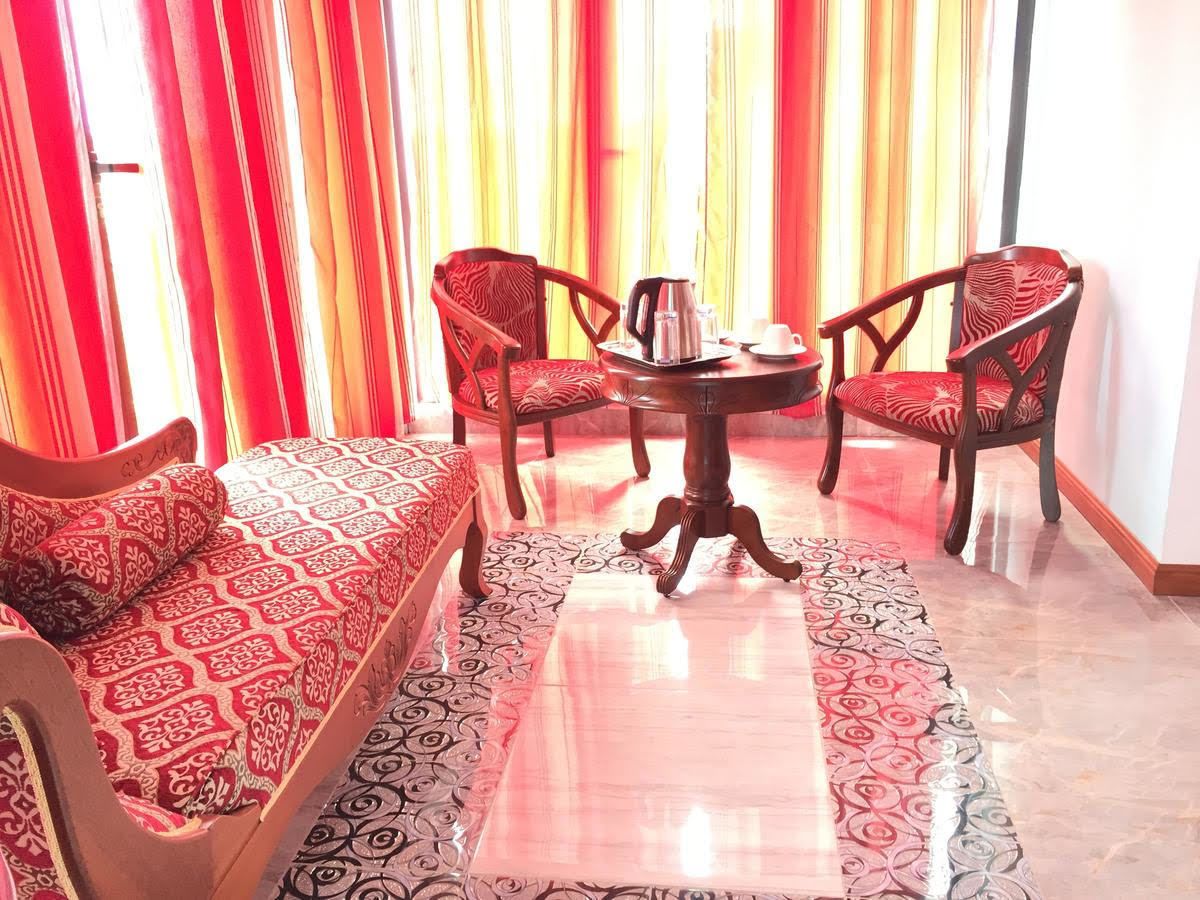 Foto - SkylineInn Hotel