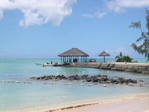 Beach - SkylineInn Hotel (Surinam)