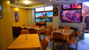 Breakfast meal - Hotel La Algodonera (Ambato)