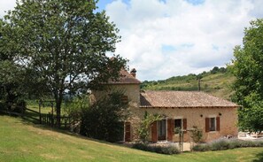 Exterior - Cottage 4/6 p, heated pool, infrared sauna, large private garden (Salon)