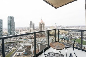 Balcony view - Sarkar Suites - 330 Burnhamthorpe Road (Mississauga)