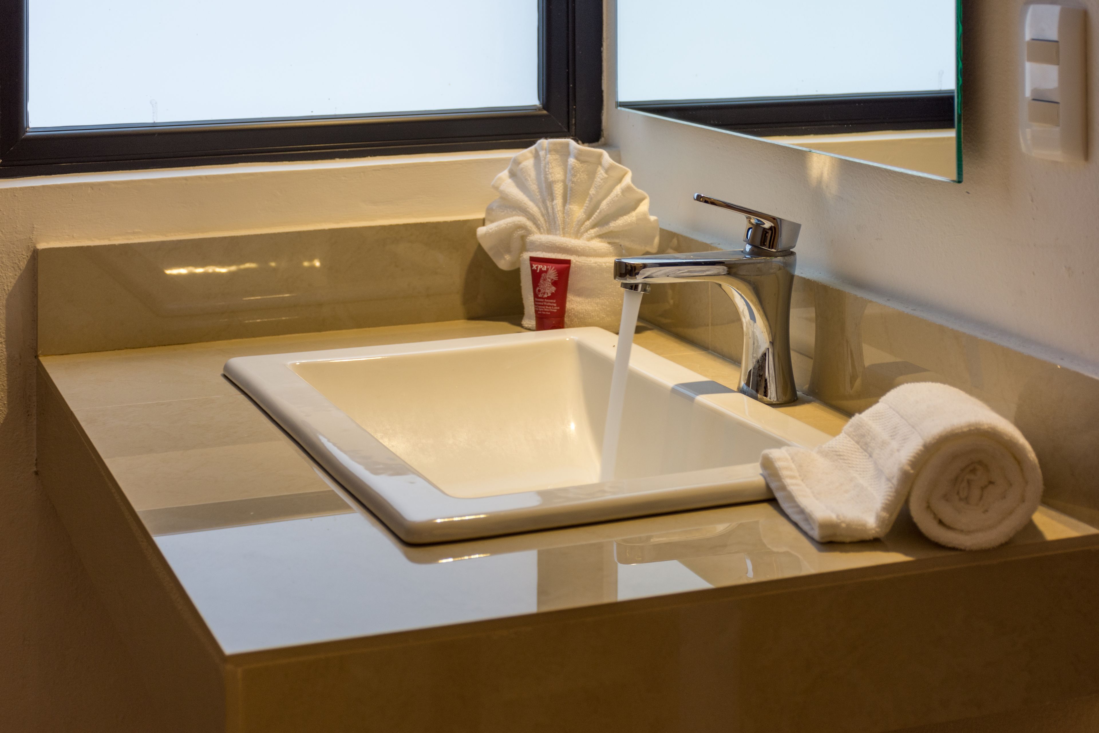 Photo - Nomads Party Hotel