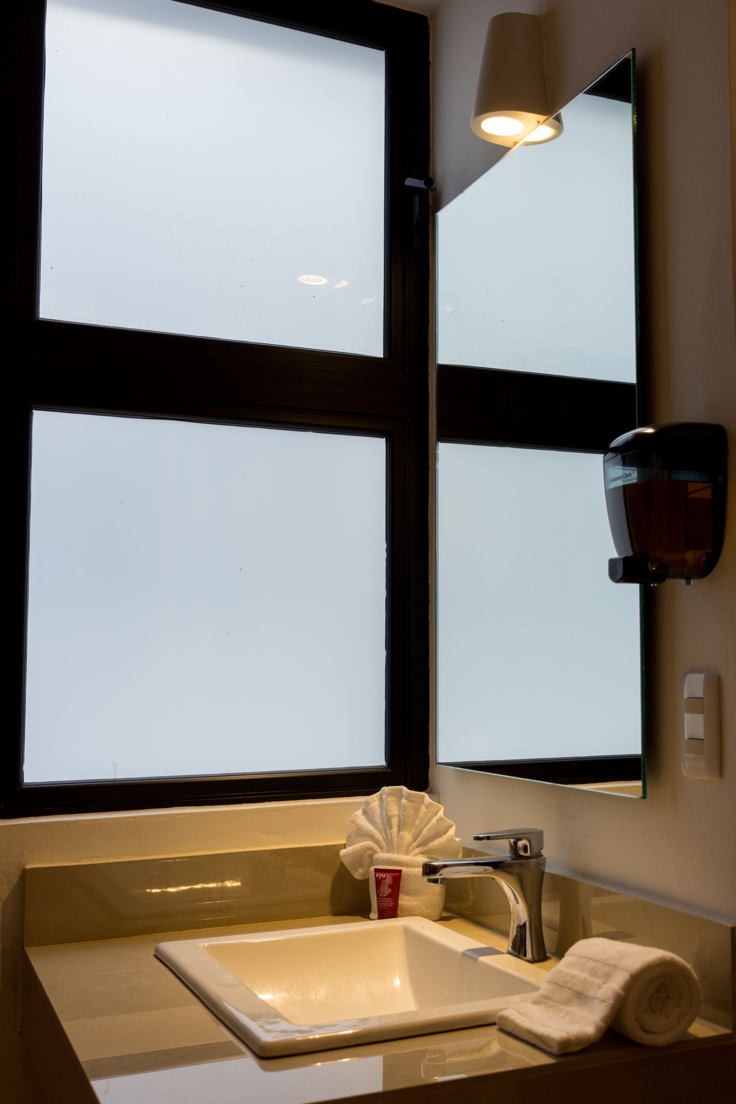 Photo - Nomads Party Hotel