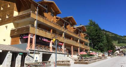 Appart confortable + Sauna + Local Ă skis | Pres de la navette