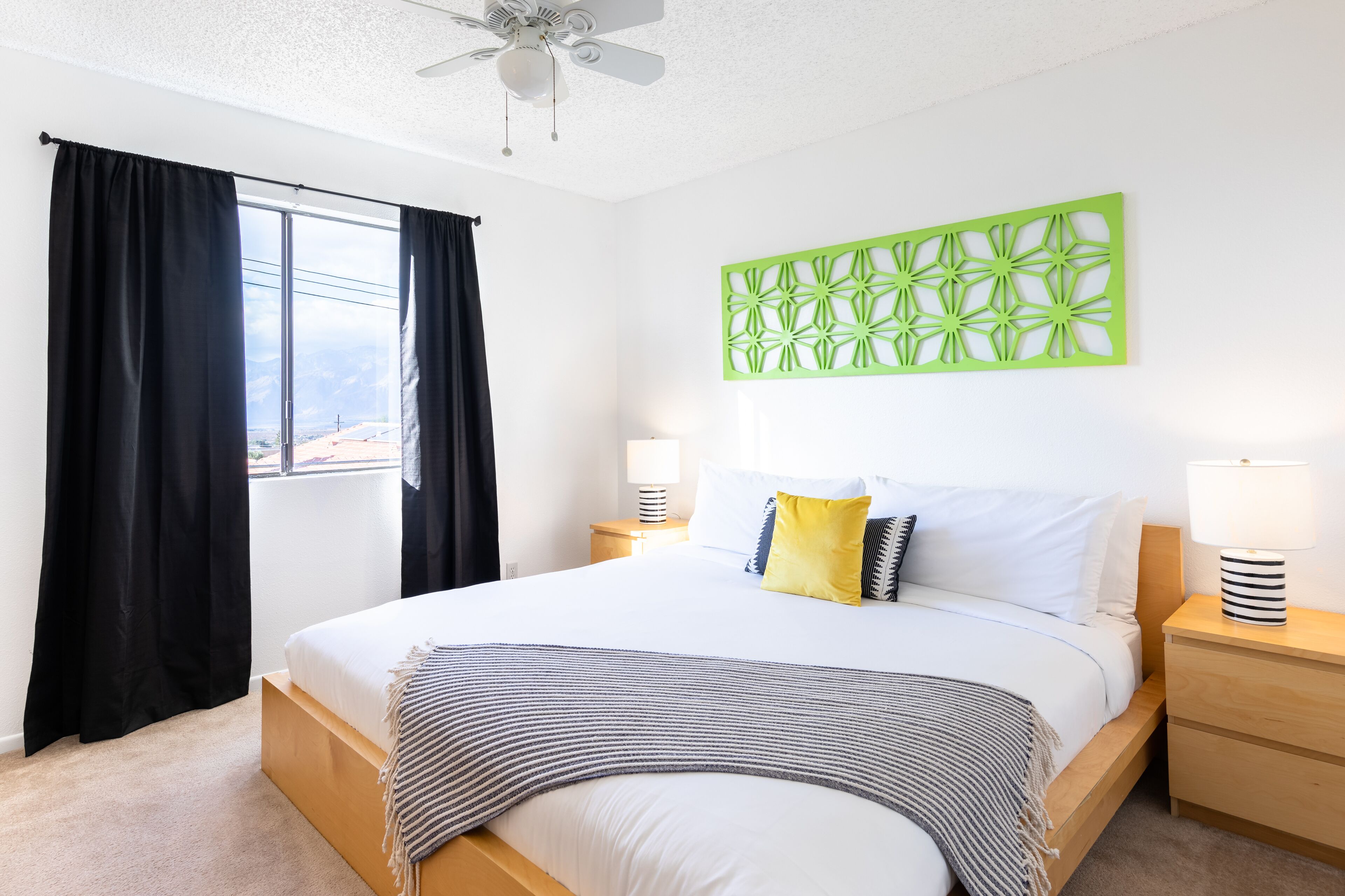 2 多间卧室、熨斗/熨衣板、WiFi、床单