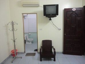 Standard Triple Room | Room amenity - Thanh Dat Hotel (Ninh Binh)