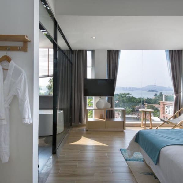 Premier Double Room | Free WiFi, bed sheets - Floral Hotel Gulangyu Haiyun Garden (Xiamen)