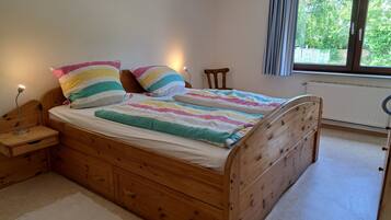 2 chambres, lit parapluie, Wi-Fi, draps fournis