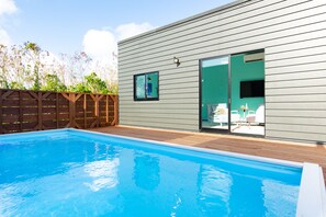 1 bedroom, free WiFi, bed sheets - Crystal Park Hisamatsu (Miyakojima)