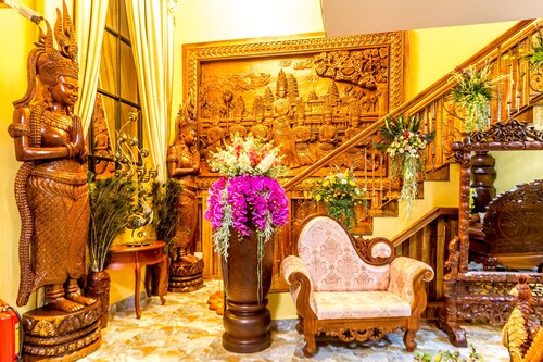 Apartamento D con Piscina - Flor Romchek