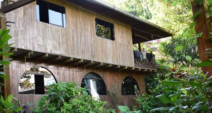 Casa Hospedaje Tingo Maria