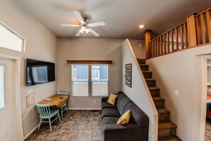 Smart TV - Grandstaff Gulch Cabin #13 (Moab)