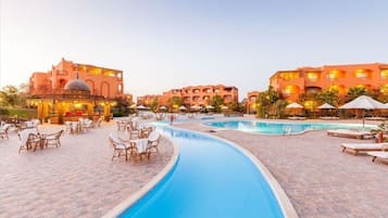 Piscina a l'aire lliure