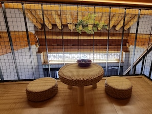 Huone (A / Not allowed to cook indoor) | Pimennysverhot, ilmainen Wi-Fi