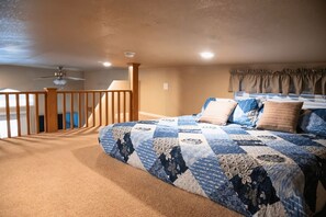 1 bedroom, desk, travel crib, free WiFi