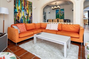 TV, fireplace, DVD player, stereo - Casa Sabene - Javea, Costa Blanca (Javea)