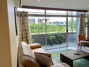 House, 3 Bedrooms | Living area