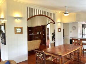 Hus, 3 soverom | Spiseområde på rommet