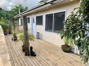 Casa, 2 habitaciones | Balcón