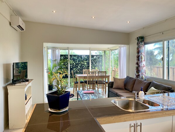 House, 2 Bedrooms | Living area