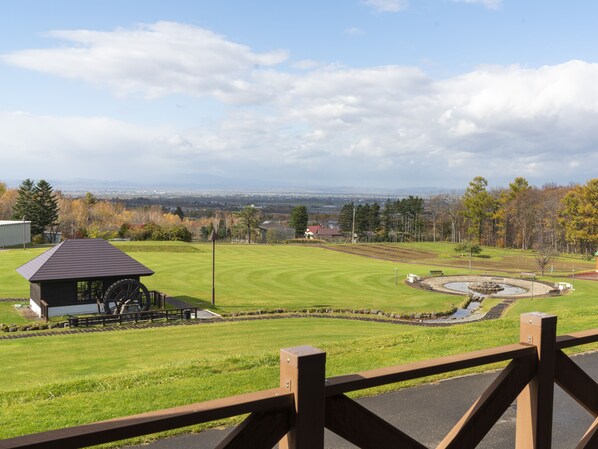 Utendørs lekeområde for barn