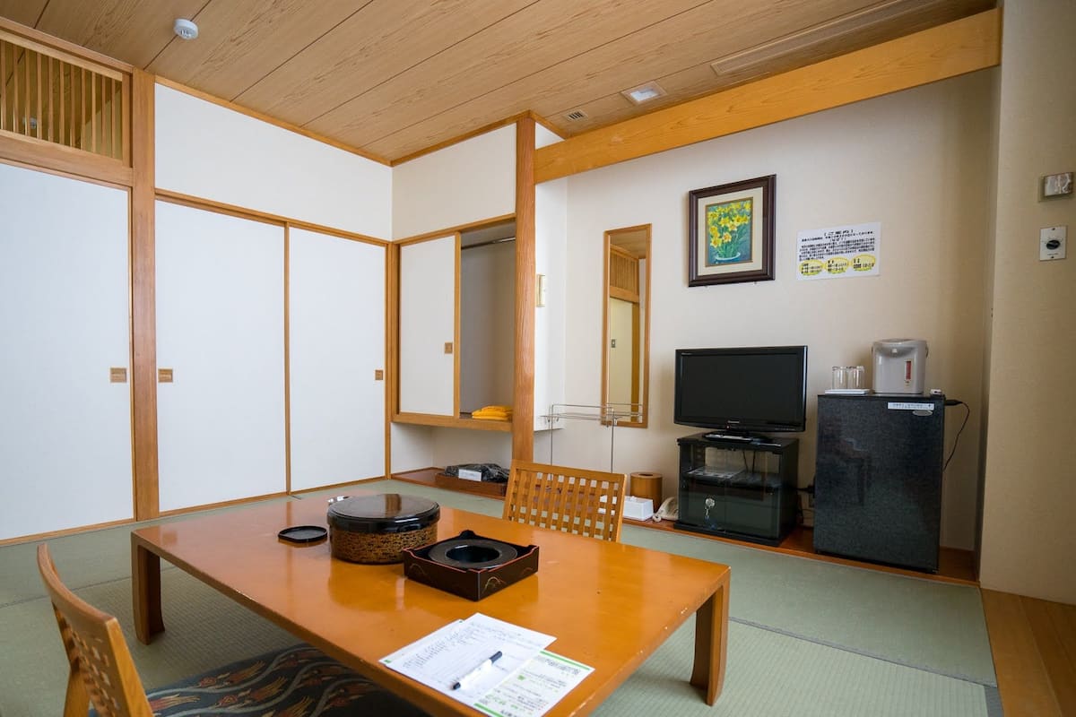 Chambre (Japanese Style for 5 Guests)