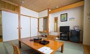 Japanese Style Room, For 5 Guests | Free WiFi