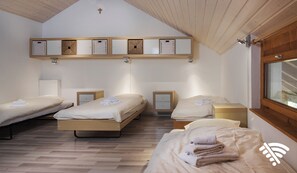 Family room - with detached shared bathroom - Crêt-Bérard (Chexbres)