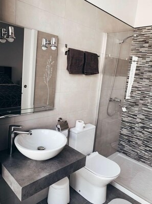 Hair dryer - ALICANTE CENTER APART - EL MIRADOR 4A (Alicante (Alacant))