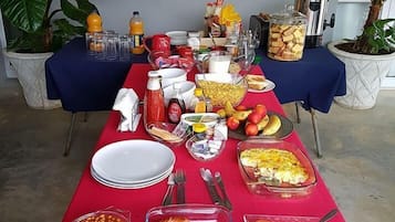 Desayuno inglés entre semana (con cargo)