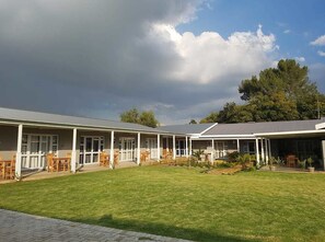 Garden - Graceland Guest House (Potchefstroom)